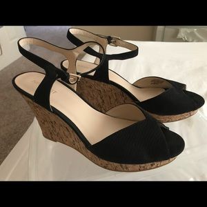 Women’s Nine West leather wedges size 11
